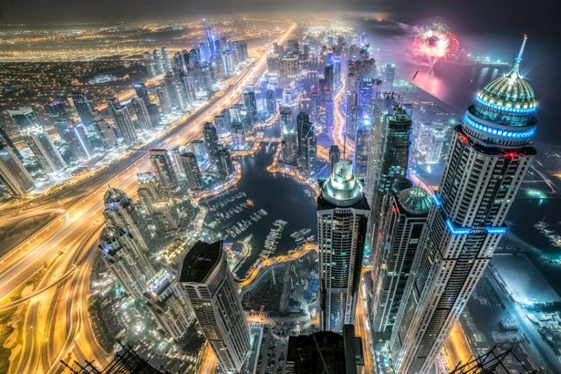 Dubai ở đâu và giàu có ra sao